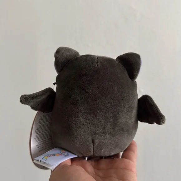 Squishmallows Screech the Bat 4” Halloween 2025 - Picture 3 of 3